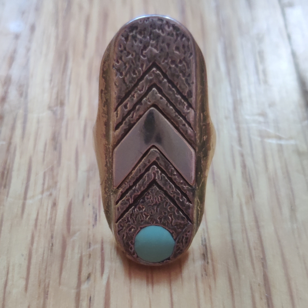 Elongated ring